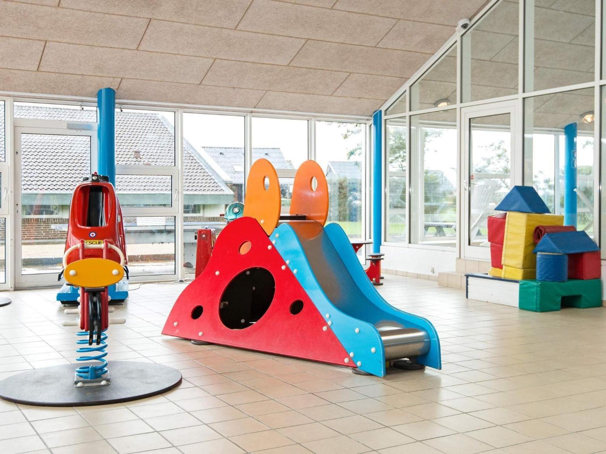 6 Person Holiday Home On A Holiday Park In Hemmet エクステリア 写真